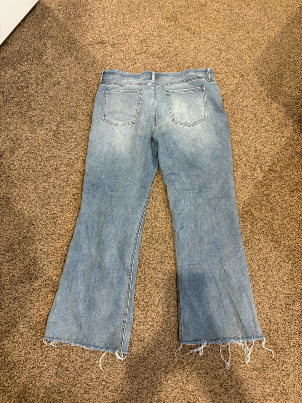 Kut from the Kloth Light Blue wide leg, cropped Women's Jeans - Picture 3 of 3